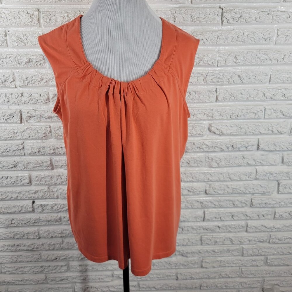 Coral Bay Sleeveless Pleated Scoop Neck Tank in Rust Orange